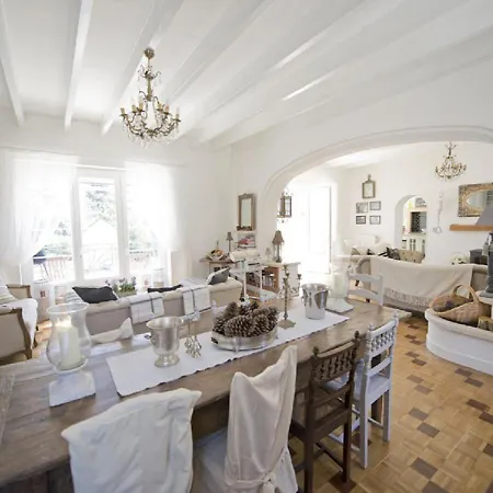 Le Manoir